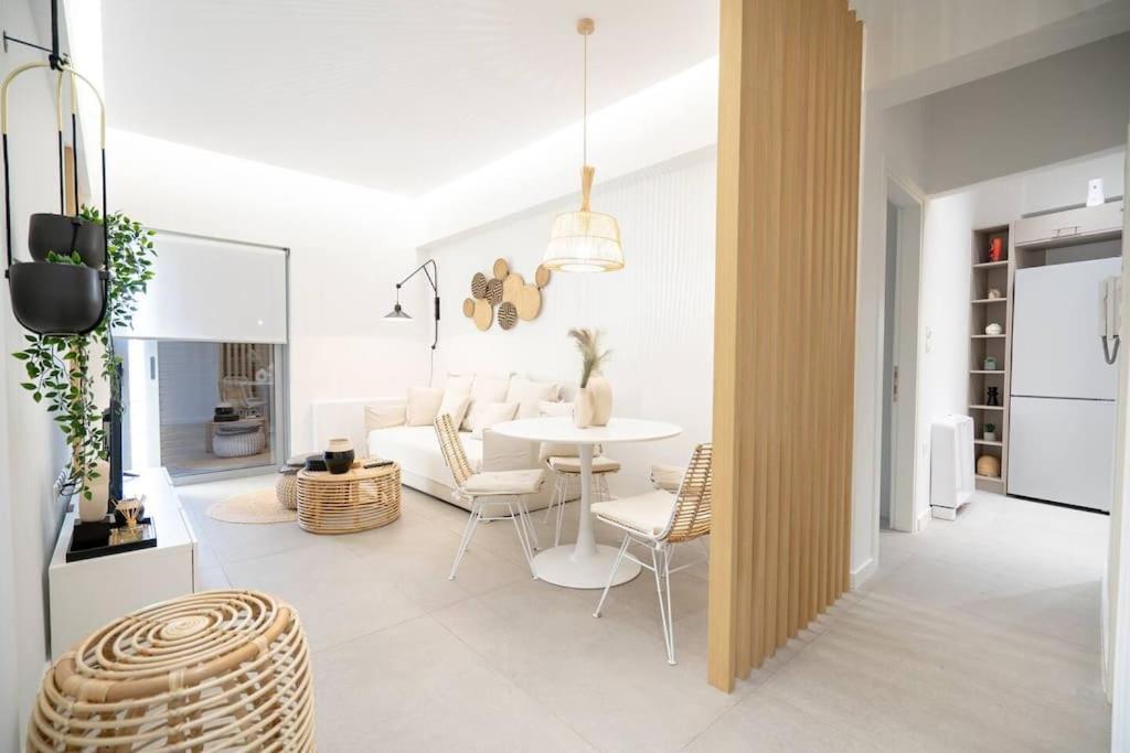 Piraeus Cozy Apartment For 4 Persons Eksteriør billede