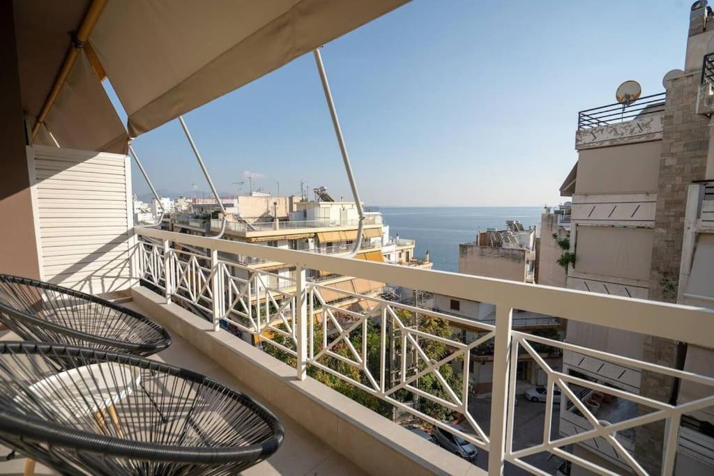 Piraeus Cozy Apartment For 4 Persons Eksteriør billede